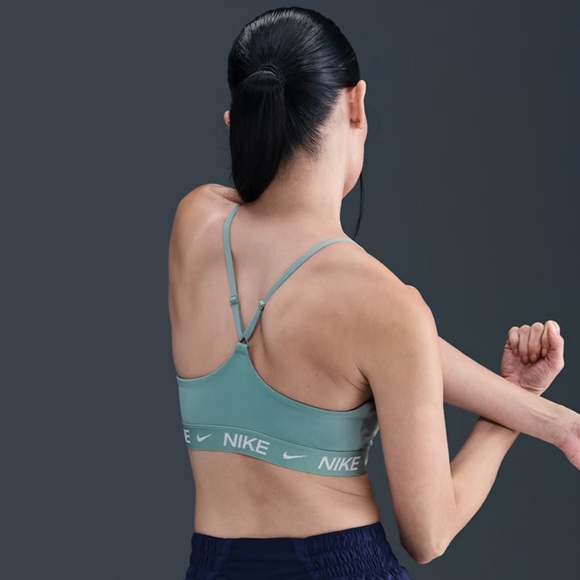 Nike Indy Light Support Women's Padded Sports Bra - Picture 5 of 5